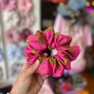 Pink Leopard Print Hair Scrunchie